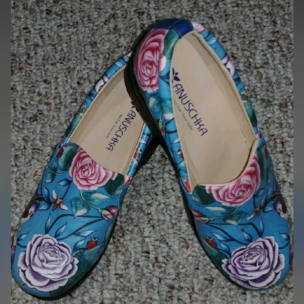 Anuschka floral leather shoes.